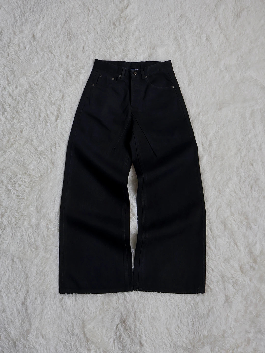 Fyredwrld Jet black selvedge denim jeans